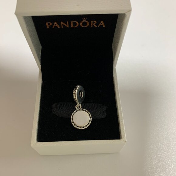 Pandora Tower of Pisa Charm - Picture 4 of 4